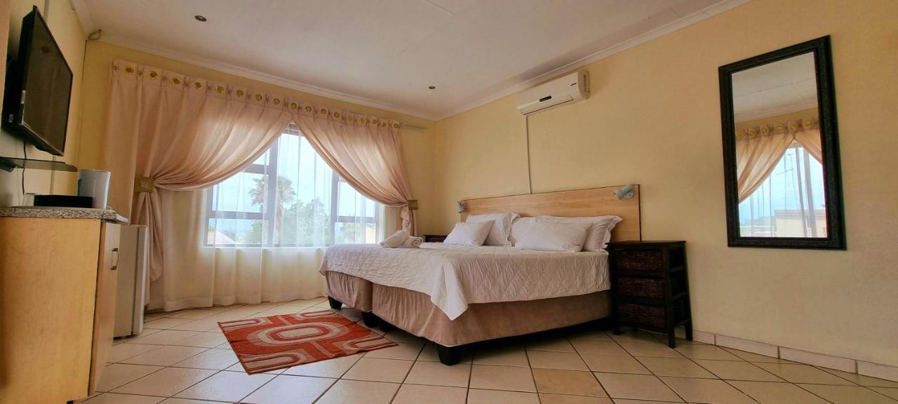 Asda Guesthouse Mogwase Exterior foto